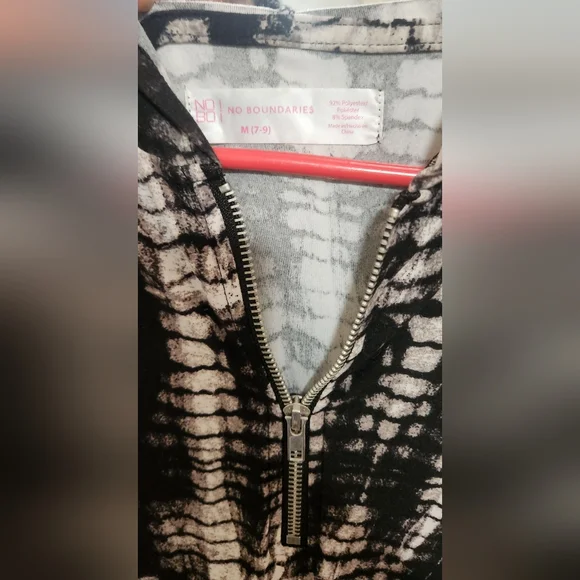 Dress - Picture 3 of 3